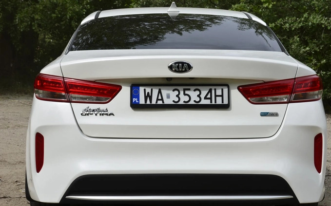 Kia Optima cena 66500 przebieg: 112800, rok produkcji 2017 z Warszawa małe 301